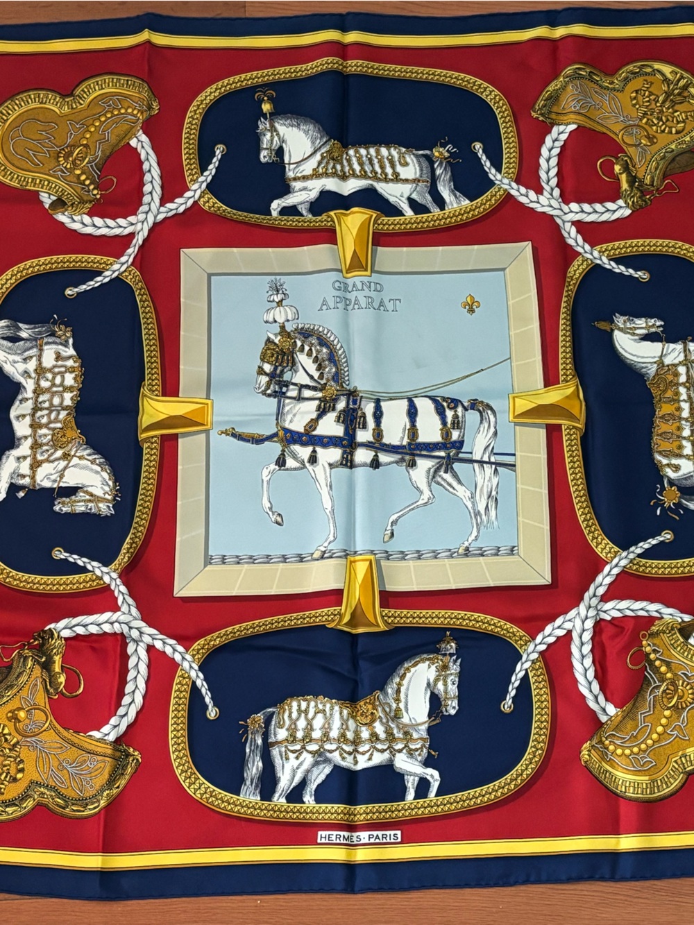 Hermes “Grand Apparat'  Carré 90 Silk Scarf
